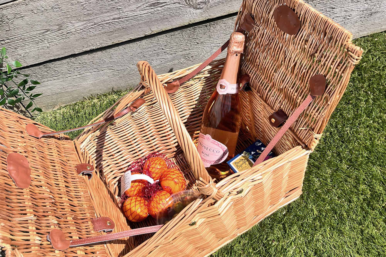 Inside Double Lidded Picnic Basket for Two