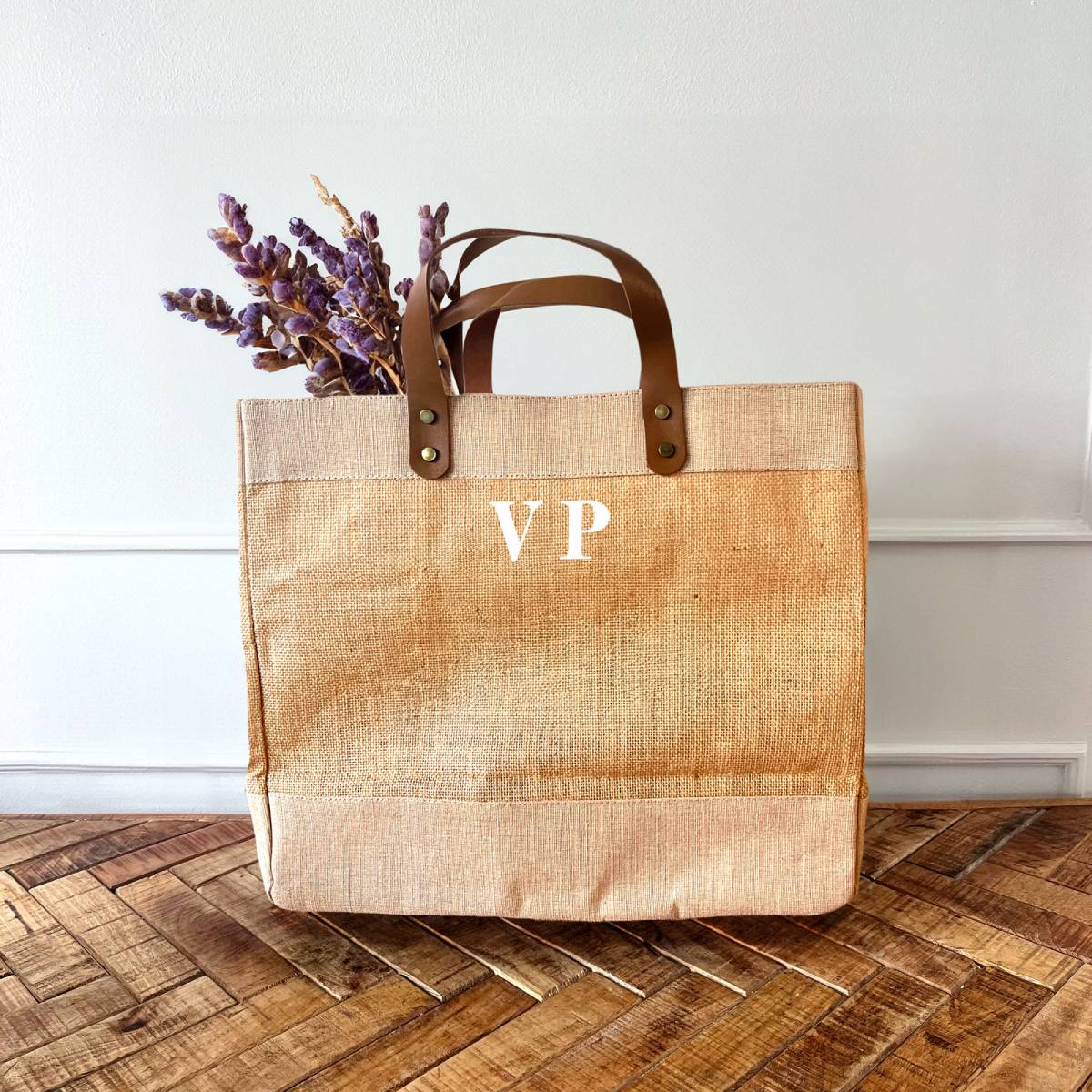 Natural Jute Market Bag with leather handles and small initials - Personalised Gift for Her - Reusable shopping bag
