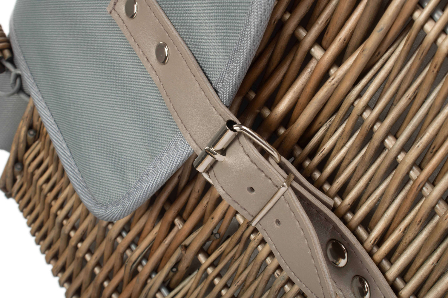 Wine Chiller Basket for Two with Picnic Blanket