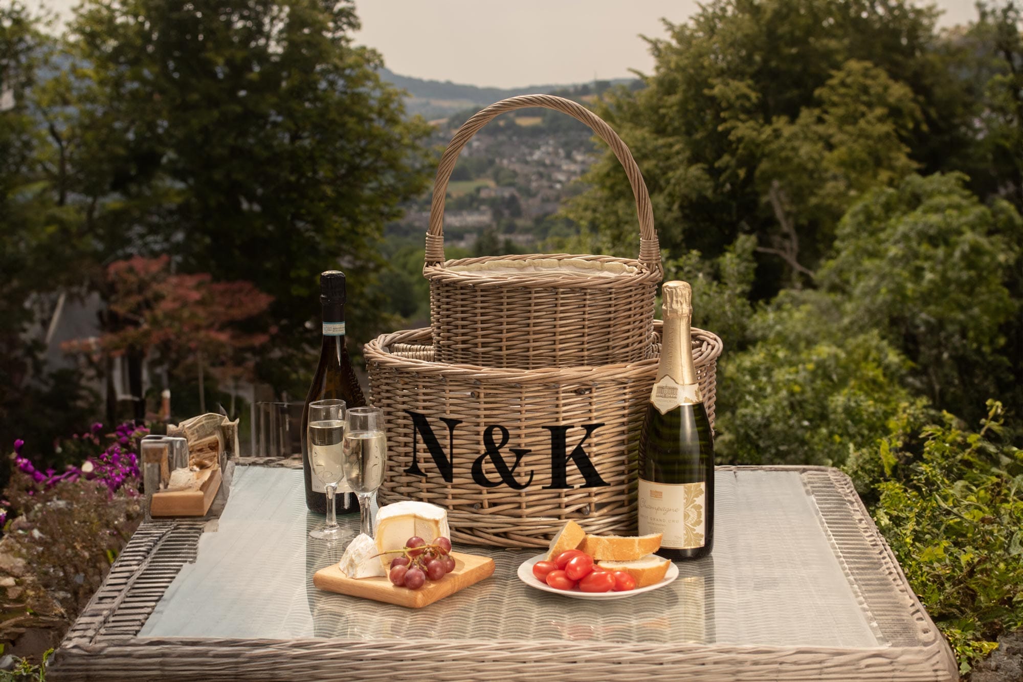Personalised Picnic Wine Basket with Fitted Cooler &amp; Glasses